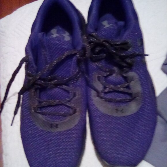 Men's under armour shoes size 10 - Picture 3 of 8